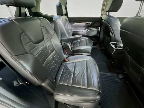 Used 2021 Kia Telluride SX w/ SX Prestige Package AWD/4WD image 23