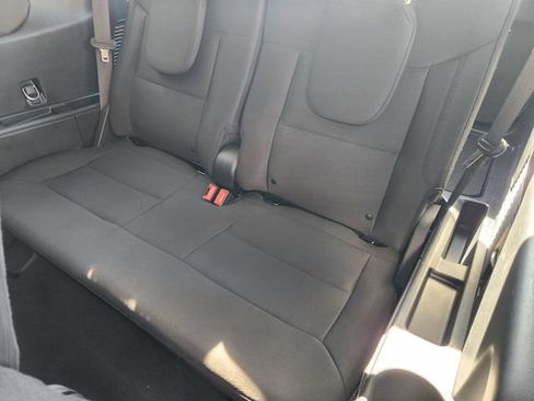 Used 2022 Ford Explorer XLT RWD image 29
