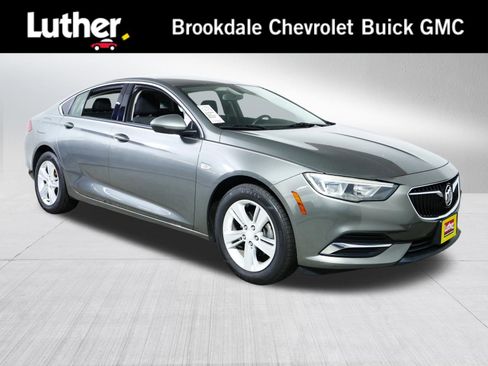 Certified 2018 Buick Regal Preferred FWD image 1