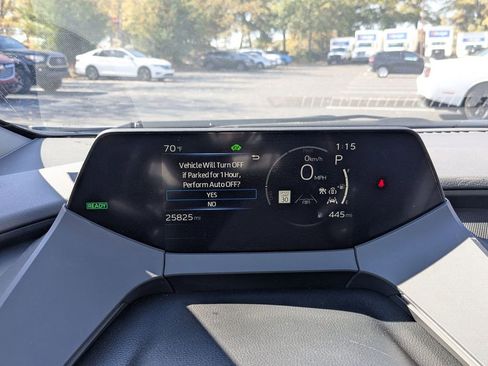 Used 2024 Toyota Prius LE image 15