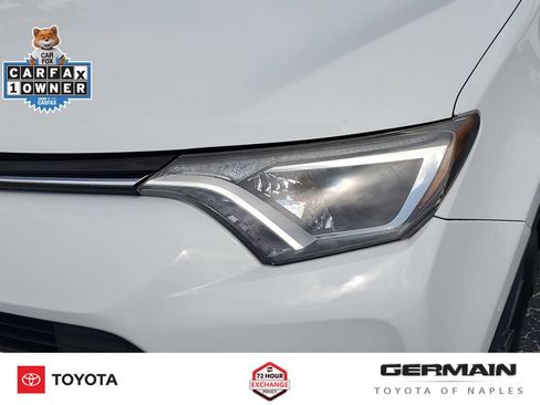 Used 2018 Toyota RAV4 XLE FWD image 15