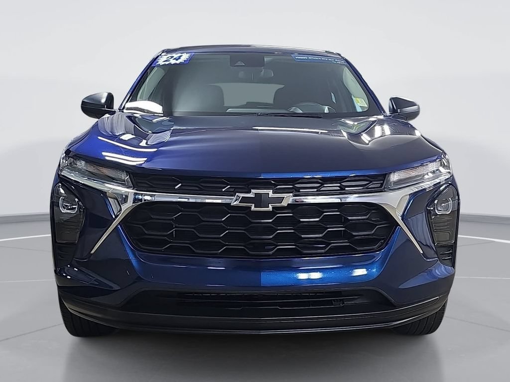 Certified 2024 Chevrolet Trax LS FWD image 10