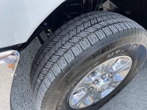 Used 2026 RAM 2500 Big Horn AWD/4WD image 36