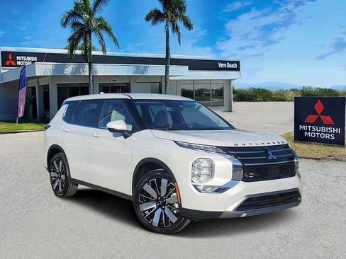 New 2026 Mitsubishi Outlander SE FWD image 1