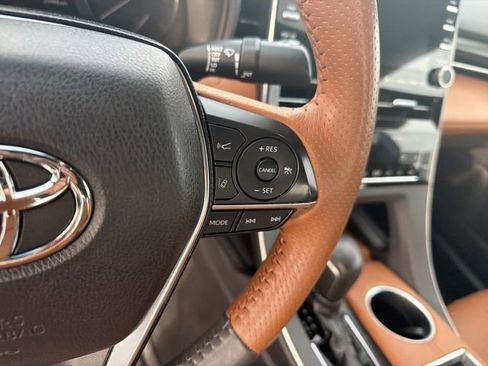 Certified 2021 Toyota Avalon Limited w/ Advanced Safety Package AWD/4WD image 18