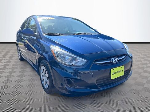 Used 2017 Hyundai Accent SE FWD image 3