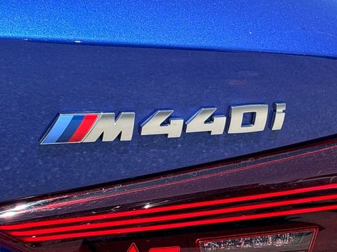 Used 2025 BMW M440i Convertible RWD image 10