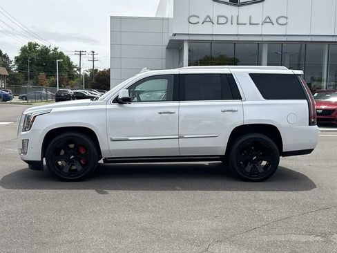 Used 2020 Cadillac Escalade Platinum AWD/4WD image 10
