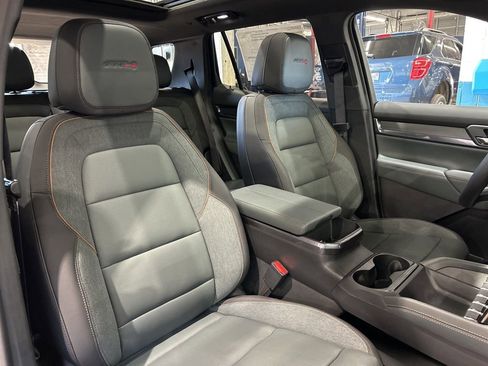 New 2026 GMC Terrain AT4 w/ Convenience Package III AWD/4WD image 42
