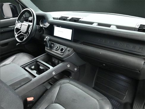 Used 2023 Land Rover Defender 110 X-Dynamic SE image 20
