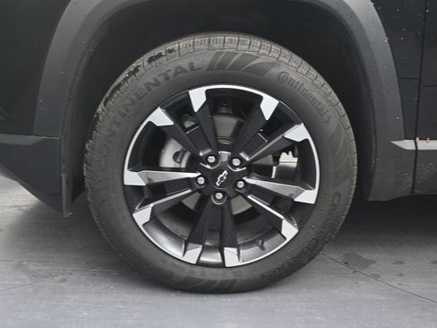 Used 2026 Chevrolet Equinox RS FWD image 9