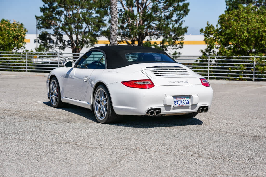 Used 2009 Porsche 911 Carrera S RWD image 17