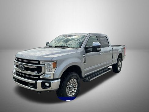 Used 2021 Ford F350 XLT w/ XLT Premium Package AWD/4WD image 2