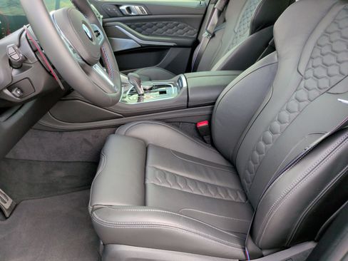 Used 2026 BMW X5 M Competition w/ Executive Package image 29