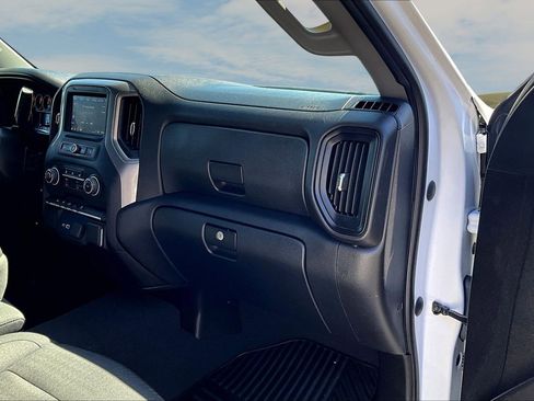 Used 2023 Chevrolet Silverado 1500 Custom AWD/4WD image 18
