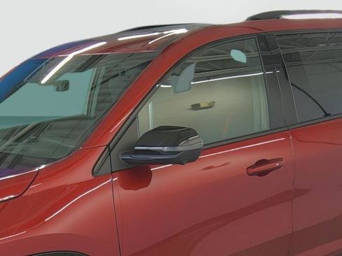 New 2026 Chevrolet Traverse RS w/ LPO, Floor Liner Package FWD image 8