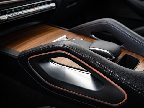 Certified 2025 Mercedes-Benz GLE 350 4MATIC image 36