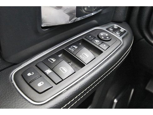 Used 2024 RAM 2500 Laramie w/ Safety Group image 18