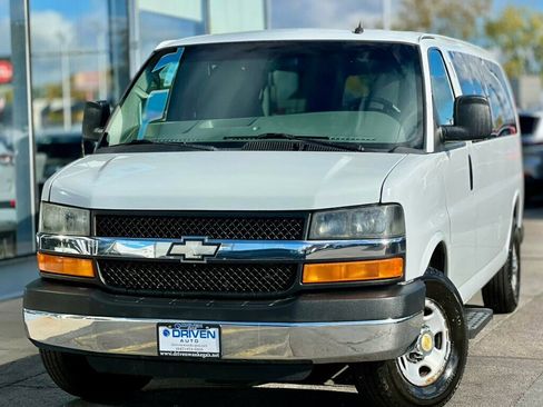 Used 2013 Chevrolet Express 3500 LT w/ LT Preferred Equipment Group image 24