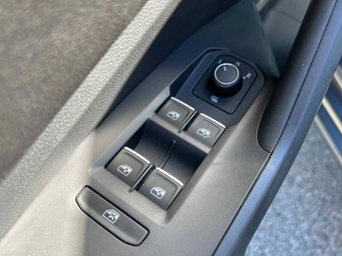 Used 2026 Volkswagen Jetta S FWD image 16