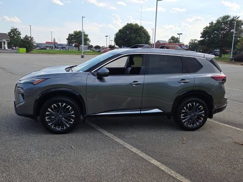New 2026 Nissan Rogue Platinum AWD/4WD image 4