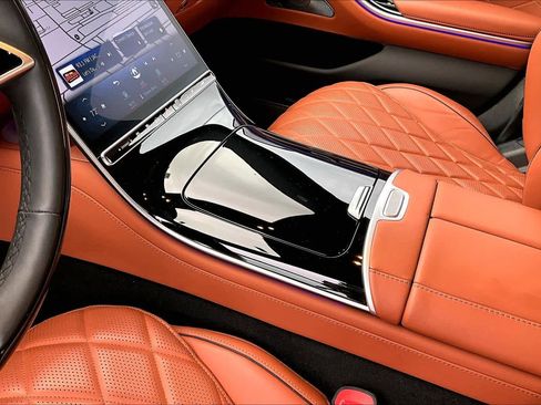 Used 2024 Mercedes-Benz S 580e 4MATIC Sedan image 16