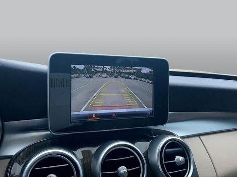 Used 2018 Mercedes-Benz C 300 Sedan image 26