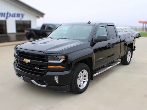 Used 2017 Chevrolet Silverado 1500 LT w/ All Star Edition image 1