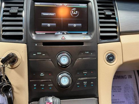 Used 2014 Ford Taurus SEL w/ Equipment Group 201A image 24