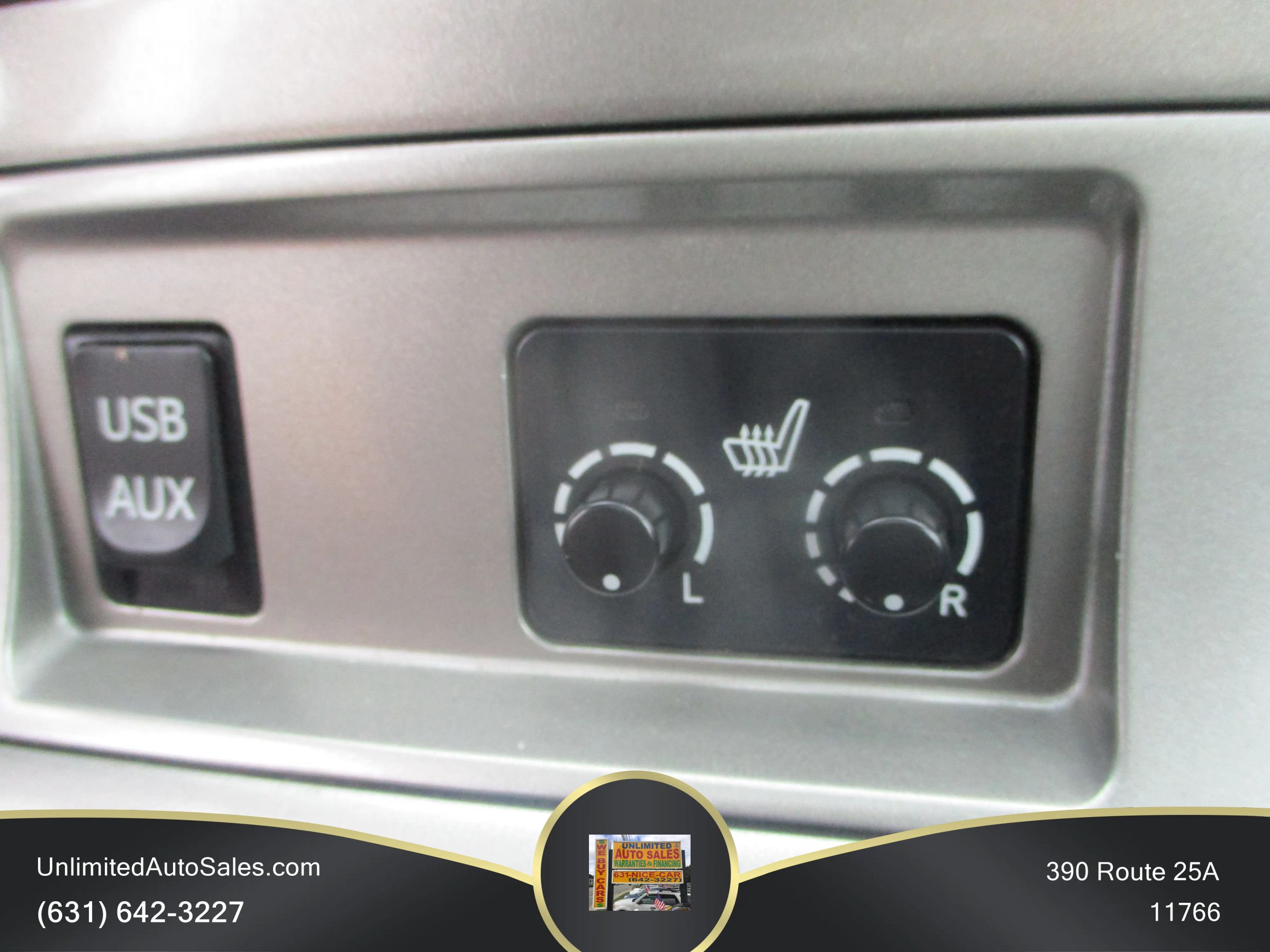 Used 2013 Toyota Highlander SE AWD/4WD image 10