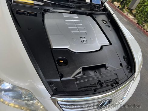 Used 2010 Lexus LS 460 RWD image 71