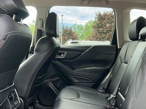 Used 2019 Subaru Forester Touring AWD/4WD image 23