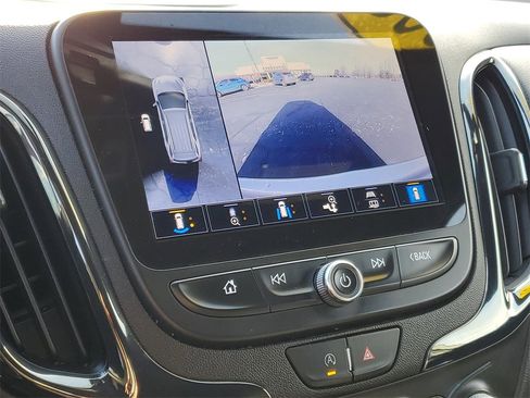 Used 2023 Chevrolet Equinox RS w/ RS Leather Package image 20