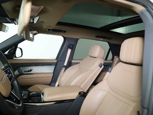 Certified 2024 Land Rover Range Rover Sport SE AWD/4WD image 18