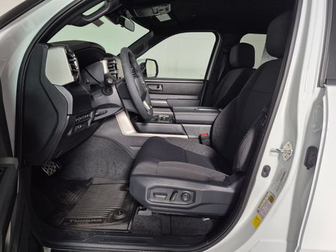 New 2026 Toyota Tundra SR5 AWD/4WD image 15