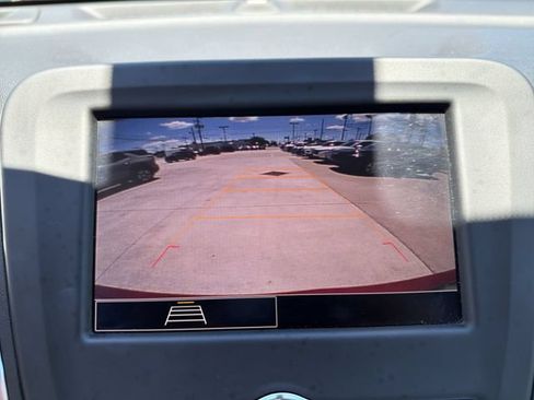 Used 2024 Chevrolet Equinox LT FWD image 19
