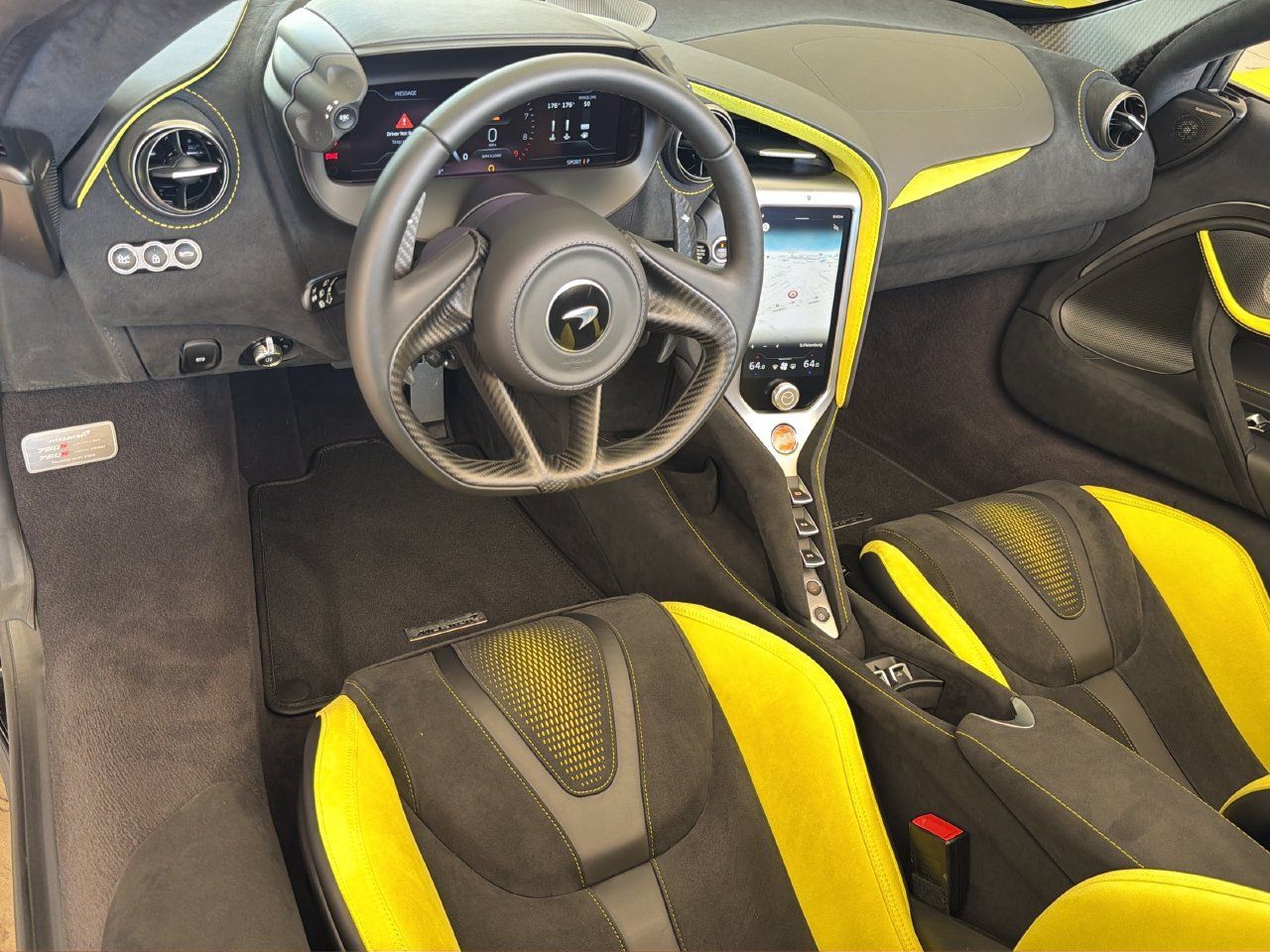Used 2025 McLaren 750S Spider RWD image 22