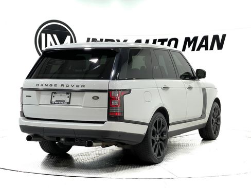Used 2015 Land Rover Range Rover Supercharged image 4