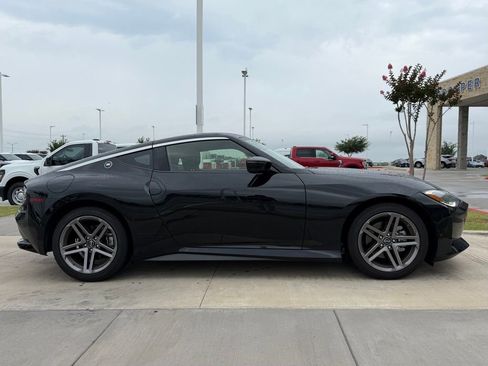 Used 2025 Nissan Z Sport w/ Floor Mat Package RWD image 20