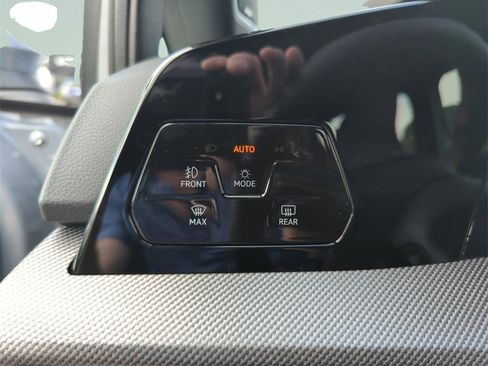 New 2026 Volkswagen GTI SE image 31