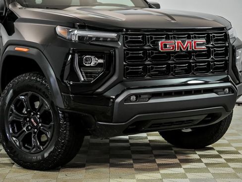 Used 2025 GMC Canyon Elevation w/ Convenience Package AWD/4WD image 2