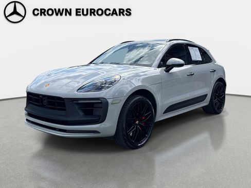 Used 2023 Porsche Macan GTS image 2
