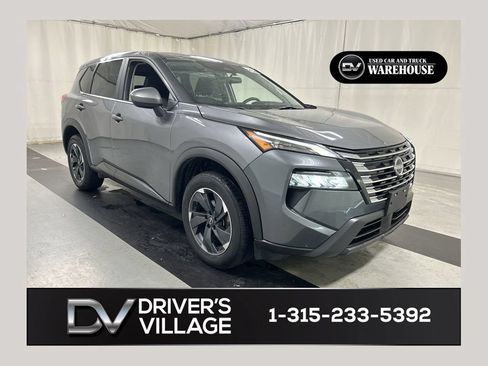 Used 2024 Nissan Rogue SV AWD/4WD image 1