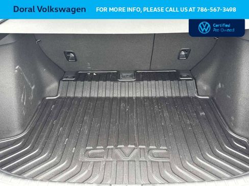 Used 2025 Honda Civic Sport image 25