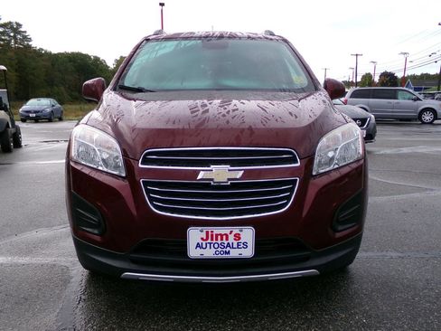 Used 2016 Chevrolet Trax LT w/ LT Convenience Package AWD/4WD image 8