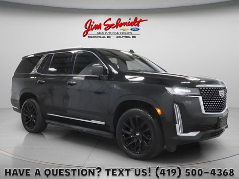 Used 2022 Cadillac Escalade Luxury AWD/4WD image 1