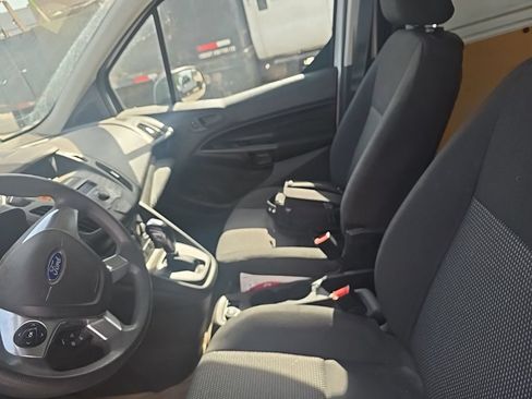 Used 2018 Ford Transit Connect XL FWD image 5