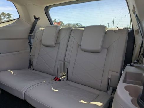 New 2026 Volkswagen Atlas SE FWD image 14
