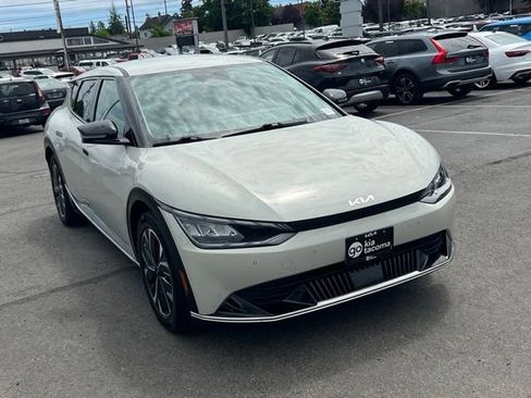 Used 2022 Kia EV6 Wind AWD/4WD image 7