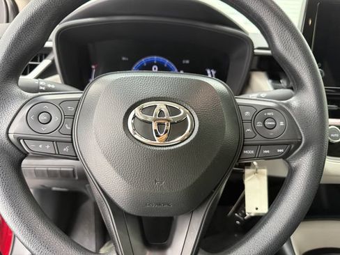 Used 2026 Toyota Corolla LE FWD image 10